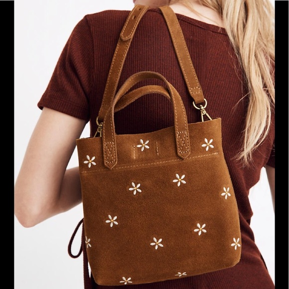 Madewell Handbags - Madewell Small Transport Crossbody: Daisy